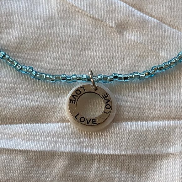 NEW! Beaded Choker Necklace Seed Bead w Shell & Stamped "Love" Metal Pendant - Picture 2 of 8